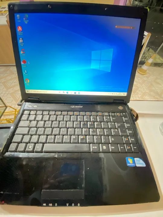 Notebook hbuster 1402 - Ótimo estado!