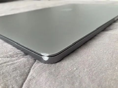 Mac Book Pro 15 polegadas usado ano 2019 - 16gb RAM - 512gb SSD process core i9 - Foto 2