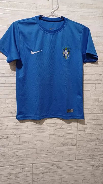 Camiseta Nike Brasil Infantil - Tamanho 12M. Mais 2  4 por 