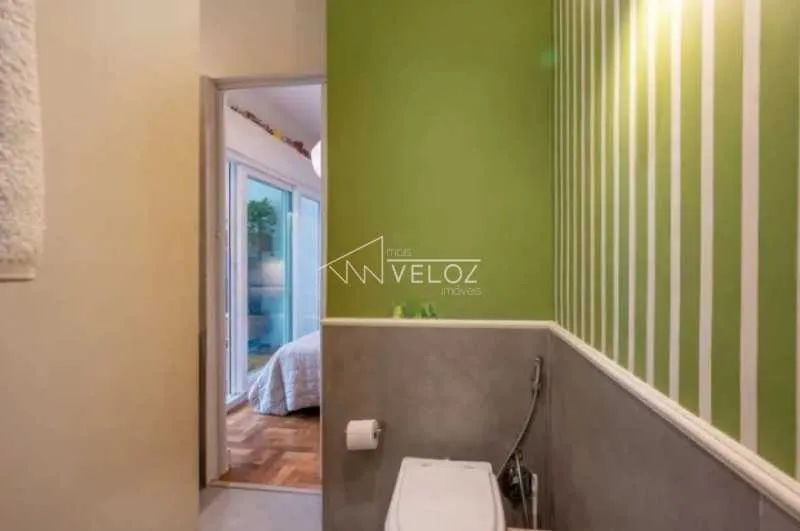 Apartamento : / Residencial / Humaitá