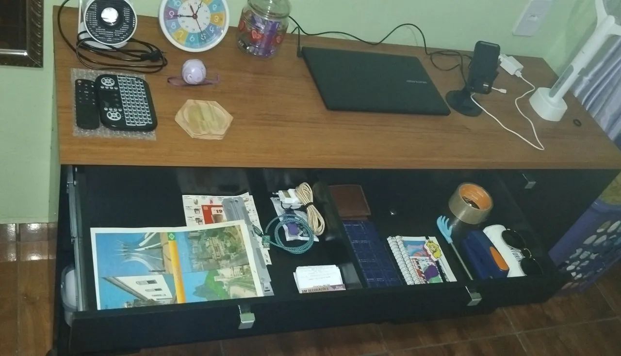 Mesa escrivaninha escritório quarto  - Foto 3