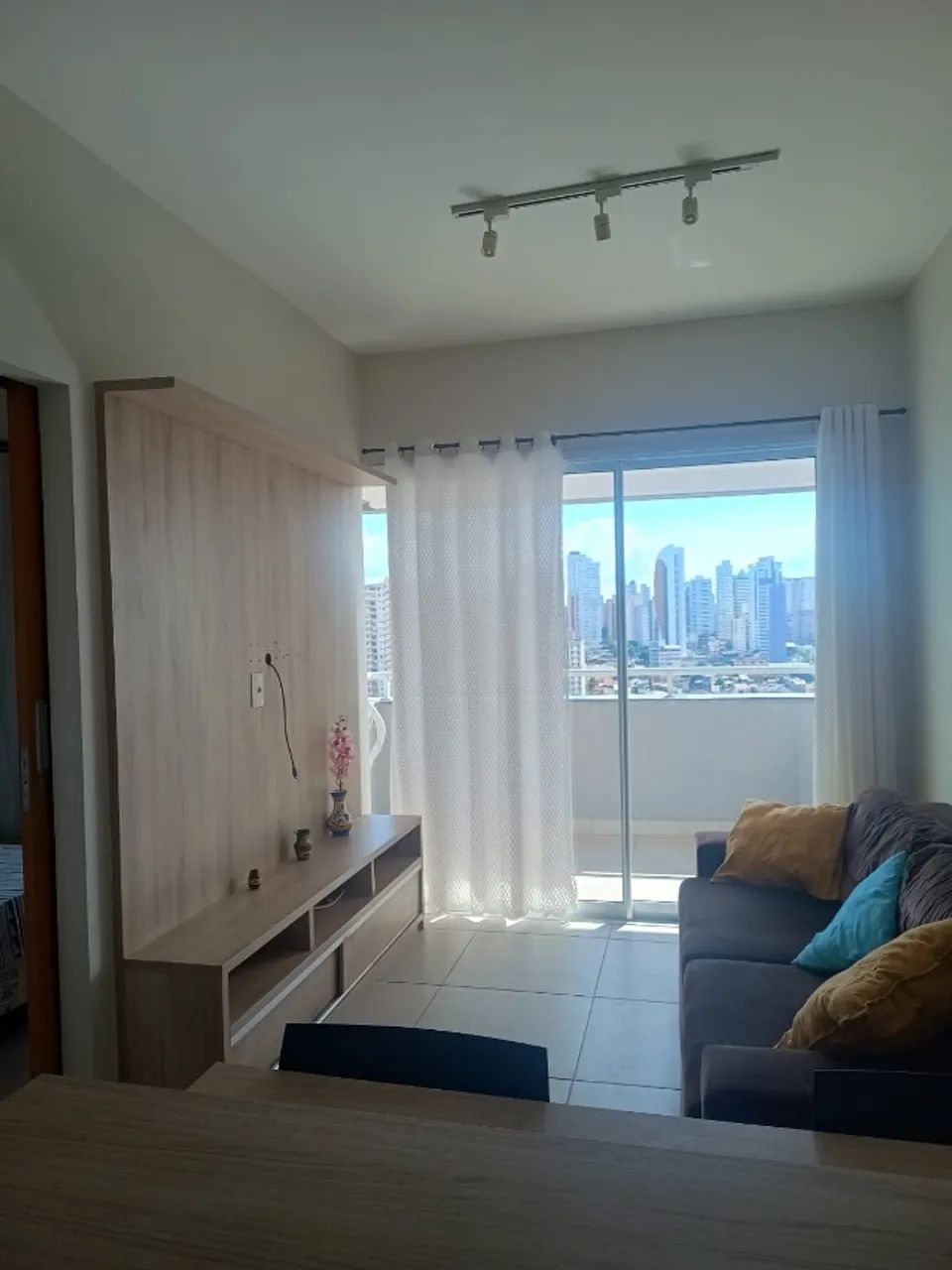 Alugo apartamento de 1 quarto Mobiliado Unique studio - Foto 2