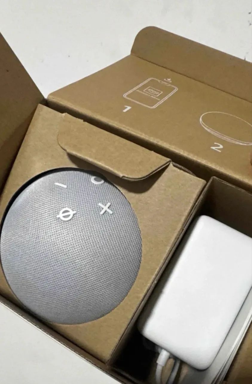 Alexa Echo Dot (geração mais recente) Com suporte de parede