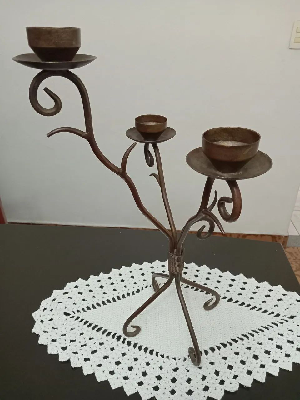 Castiçal de ferro antigo  - Foto 4
