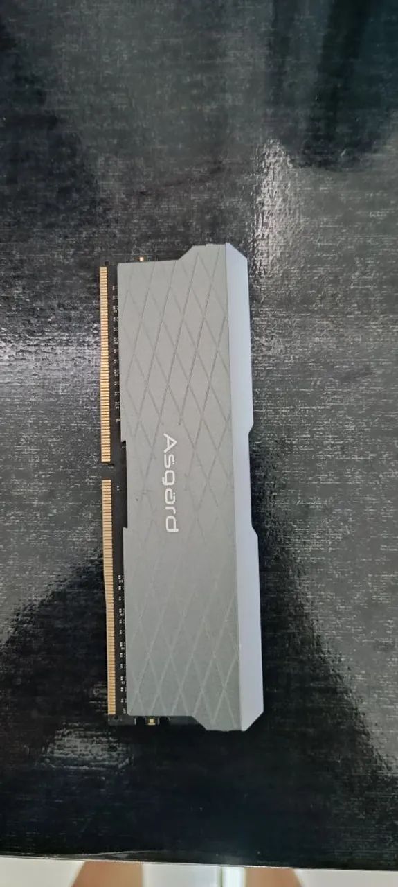 Memória DD4 COM RGB 8 GB DE RAM  - Foto 3