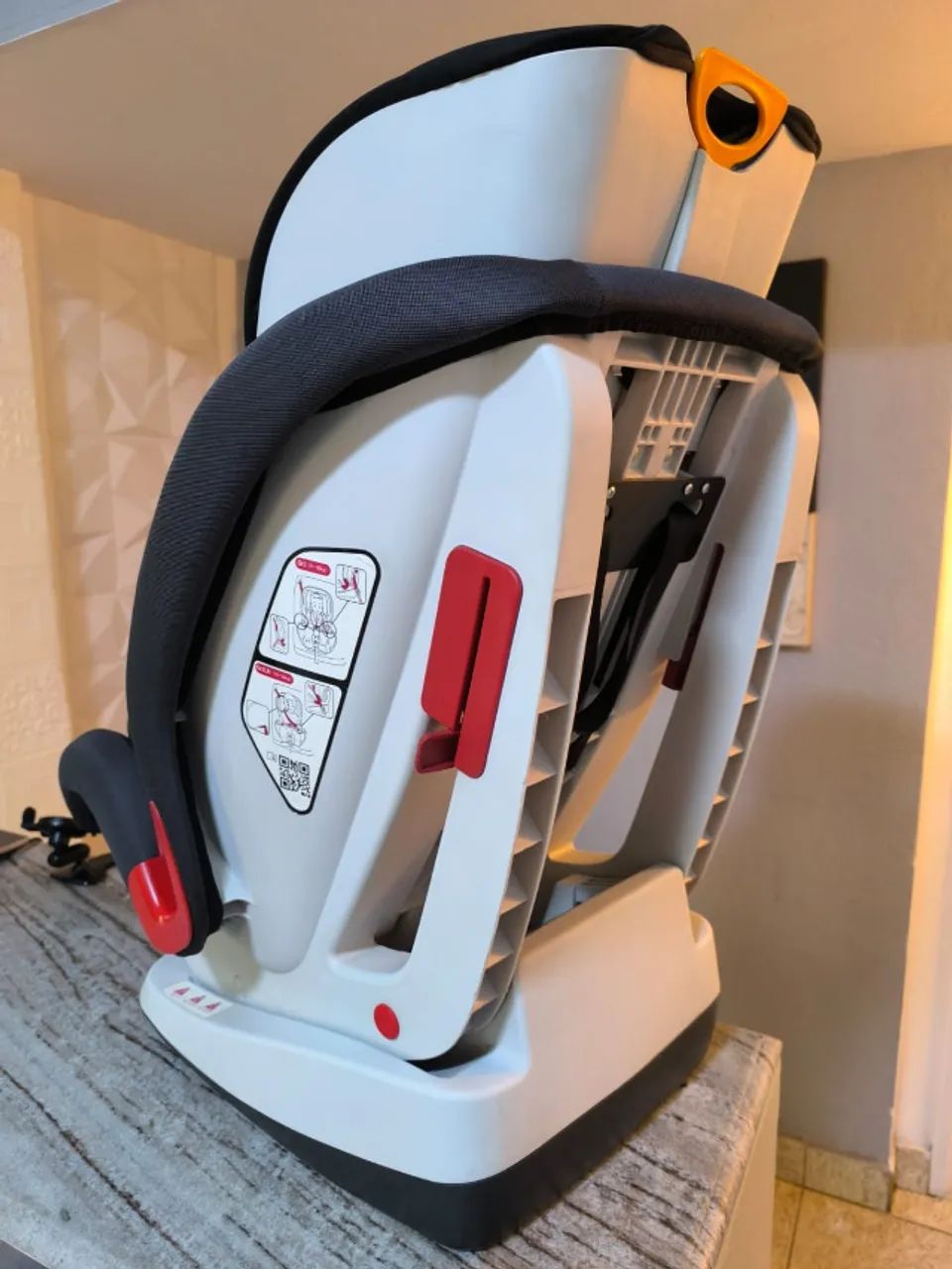 Cadeira veicular Chicco Youniverse 9 a 36kg - Foto 5