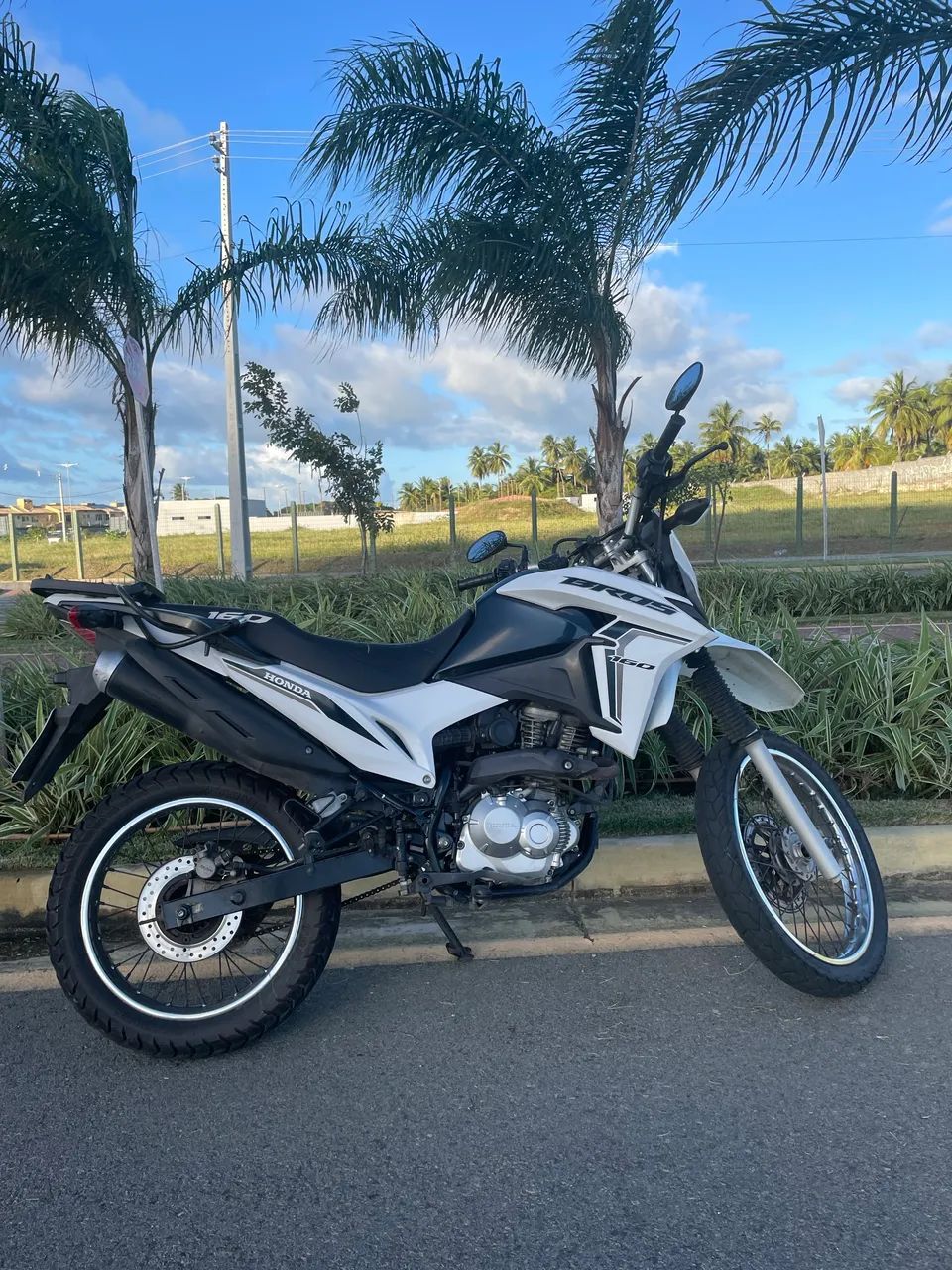 Honda Bros 160 - vendo