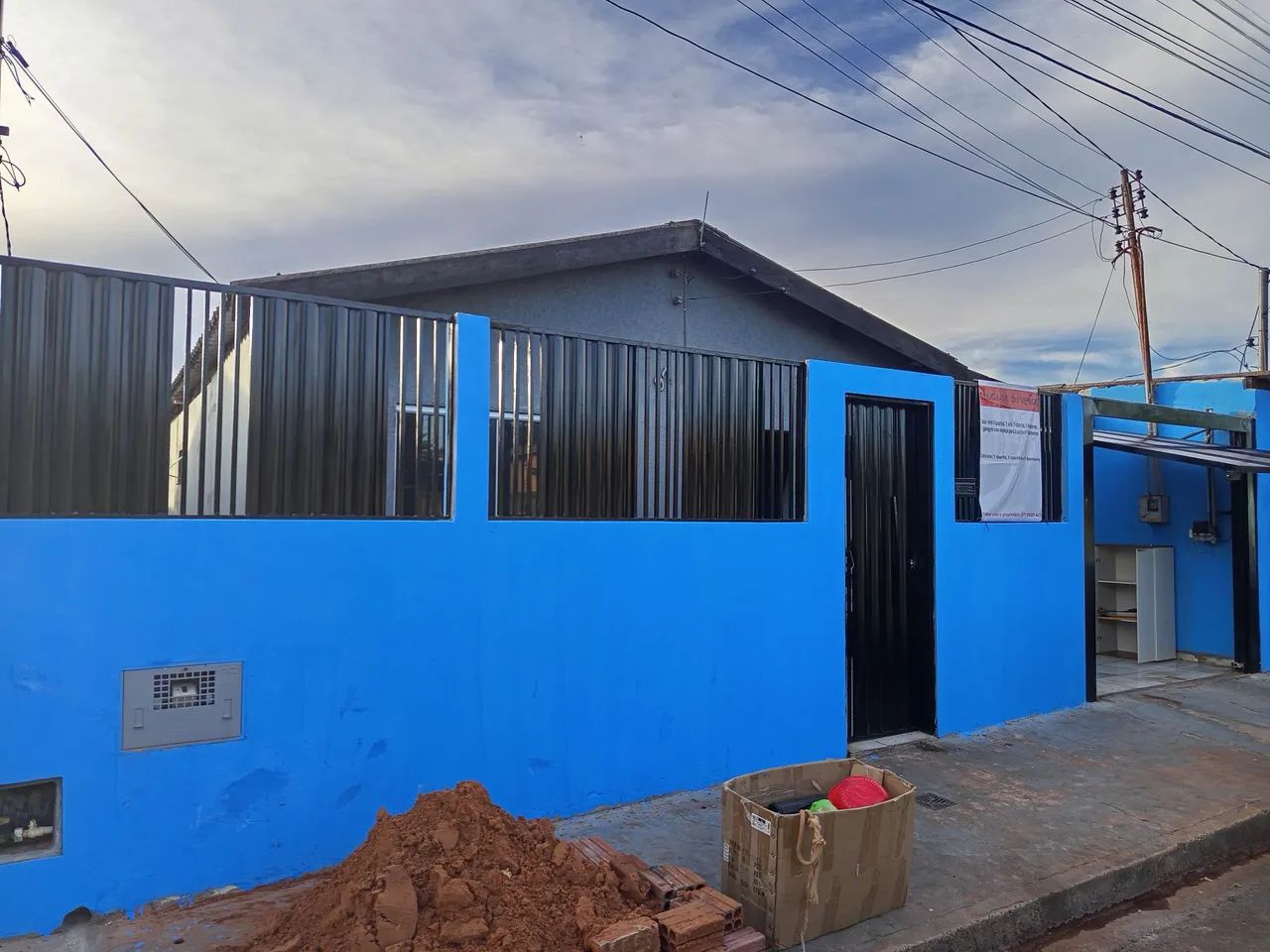 Casa com edícula bairro José Abrão 