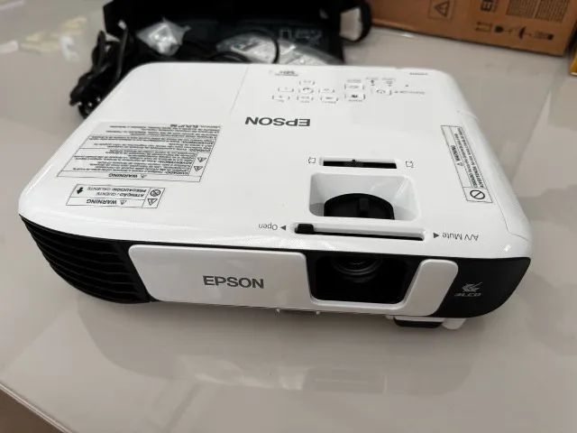 Projetor Epson PowerLite S41+ com Adptador Wireles - Foto 6