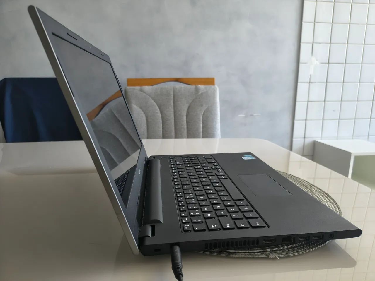 Notebook Dell 15,6'' (Intel i3, 8gb ram, SSD) - Foto 2