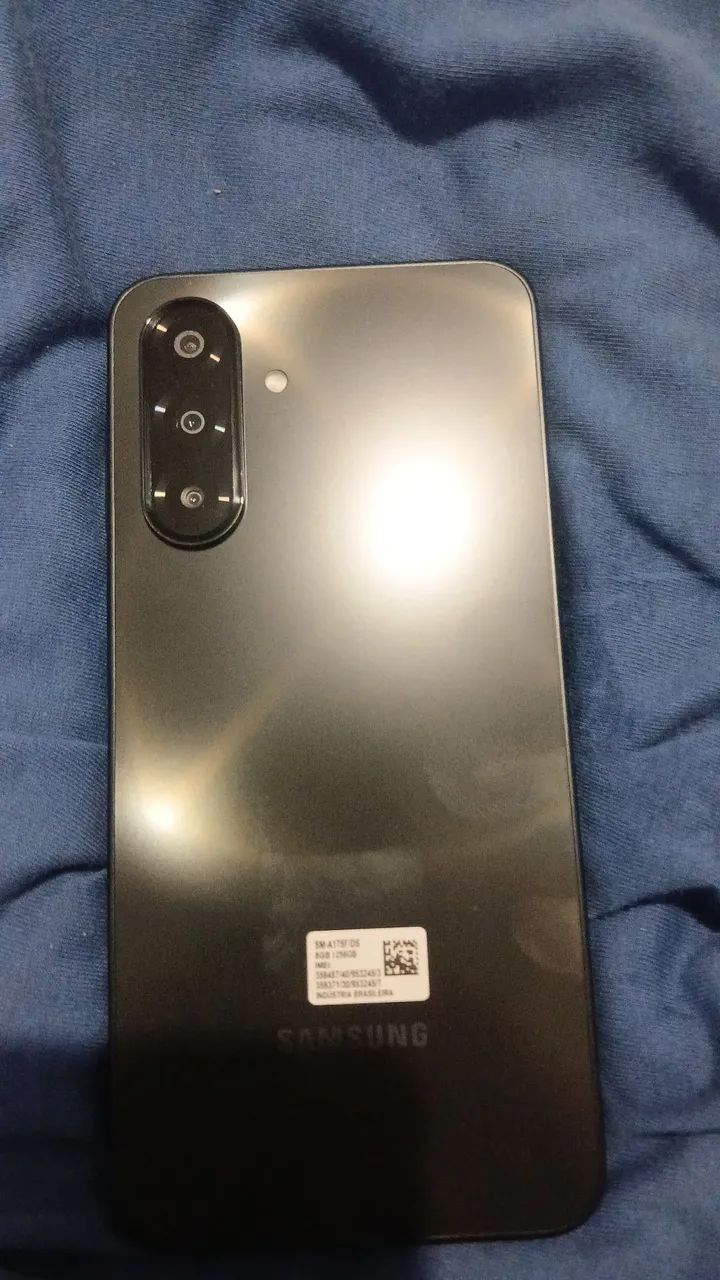Celular galaxy A17 - Foto 3