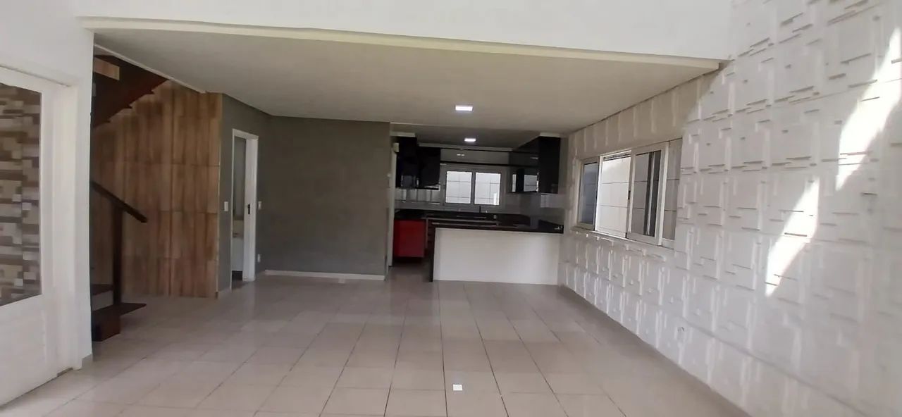 ALUGO CASA DE ALTO PADRÃO  - Foto 4