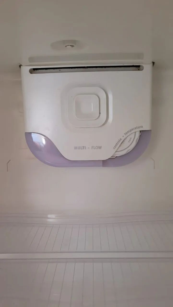 Vende se geladeira Eletrolux super conservada  - Foto 3
