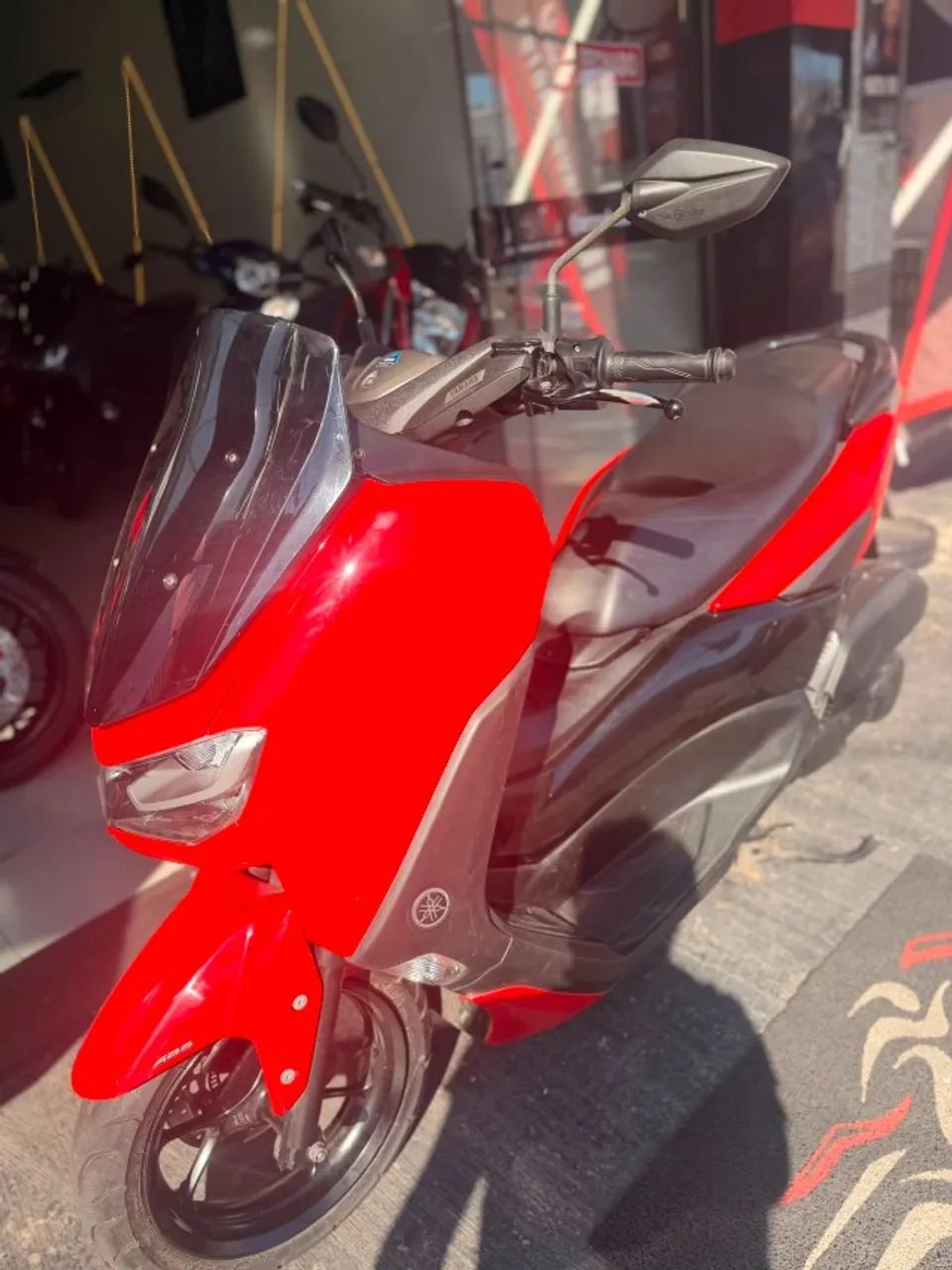 YAMAHA N-MAX 2023 CONNECT - Foto 2
