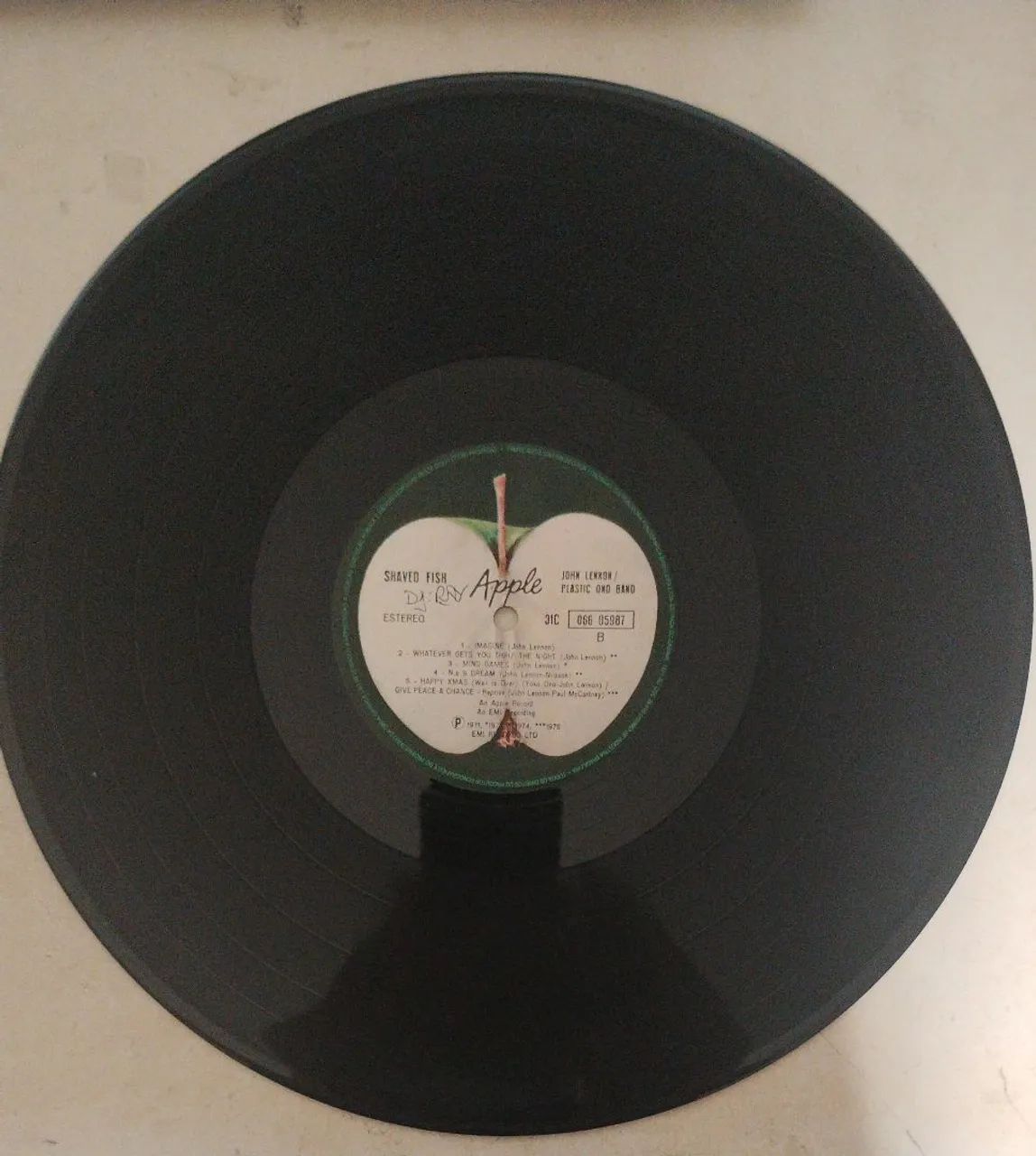 Vendo disco vinil Lennon shaved fish - Foto 3