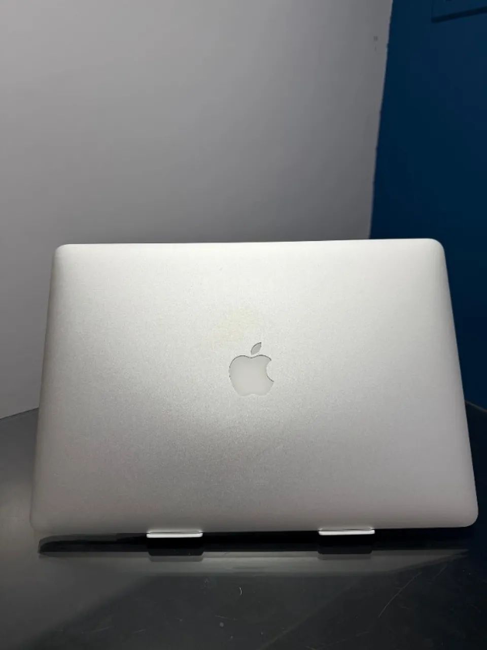 MacBook PRO - Processador i7 - 16GB RAM - Armazenamento 256GB -15