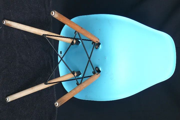 Cadeira Eames SÓ UMA para reposição - Foto 3