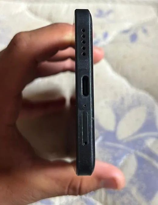 Poco X6 Pro 5G Black 12GB RAM 512GB ROM - Foto 5