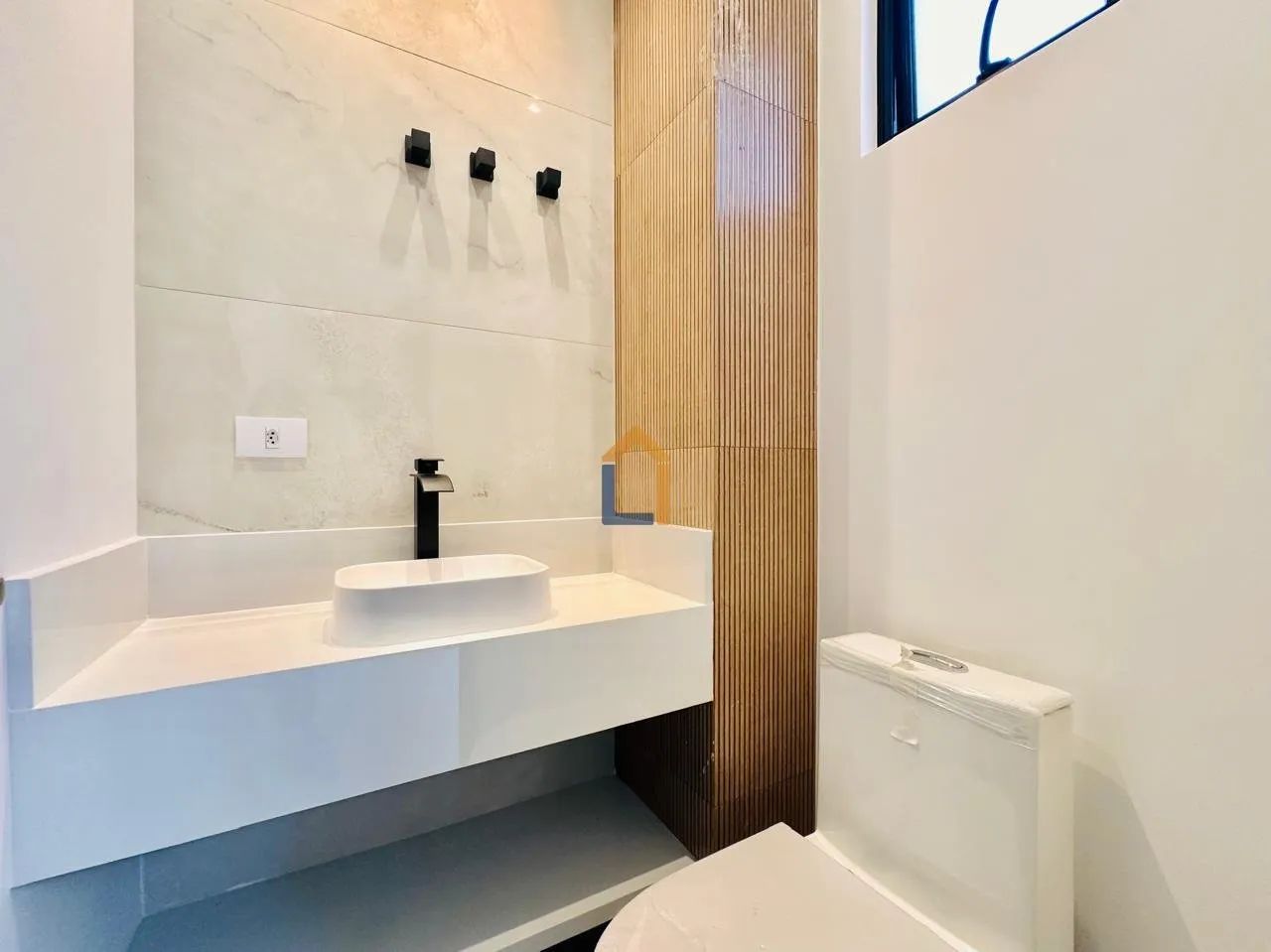 Sobrado com 146m² no bairro Umbara - Foto 3