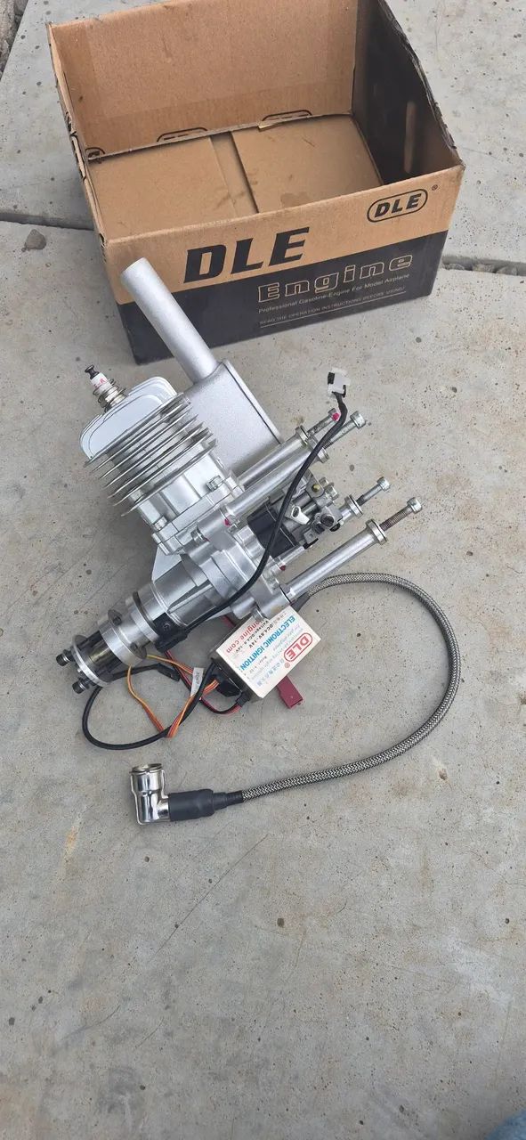 DLE 30cc Engine65624295988354123
