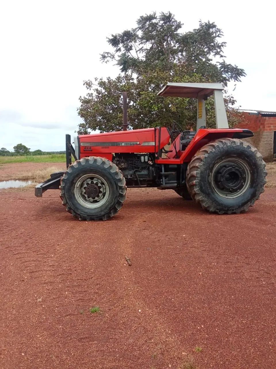Trator 4x4 Massey Ferguson - Foto 2