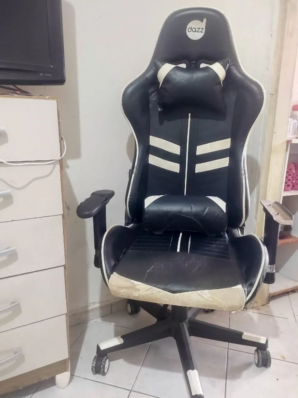 Cadeira gamer Dazz ( tudo funcionando) - Foto 2