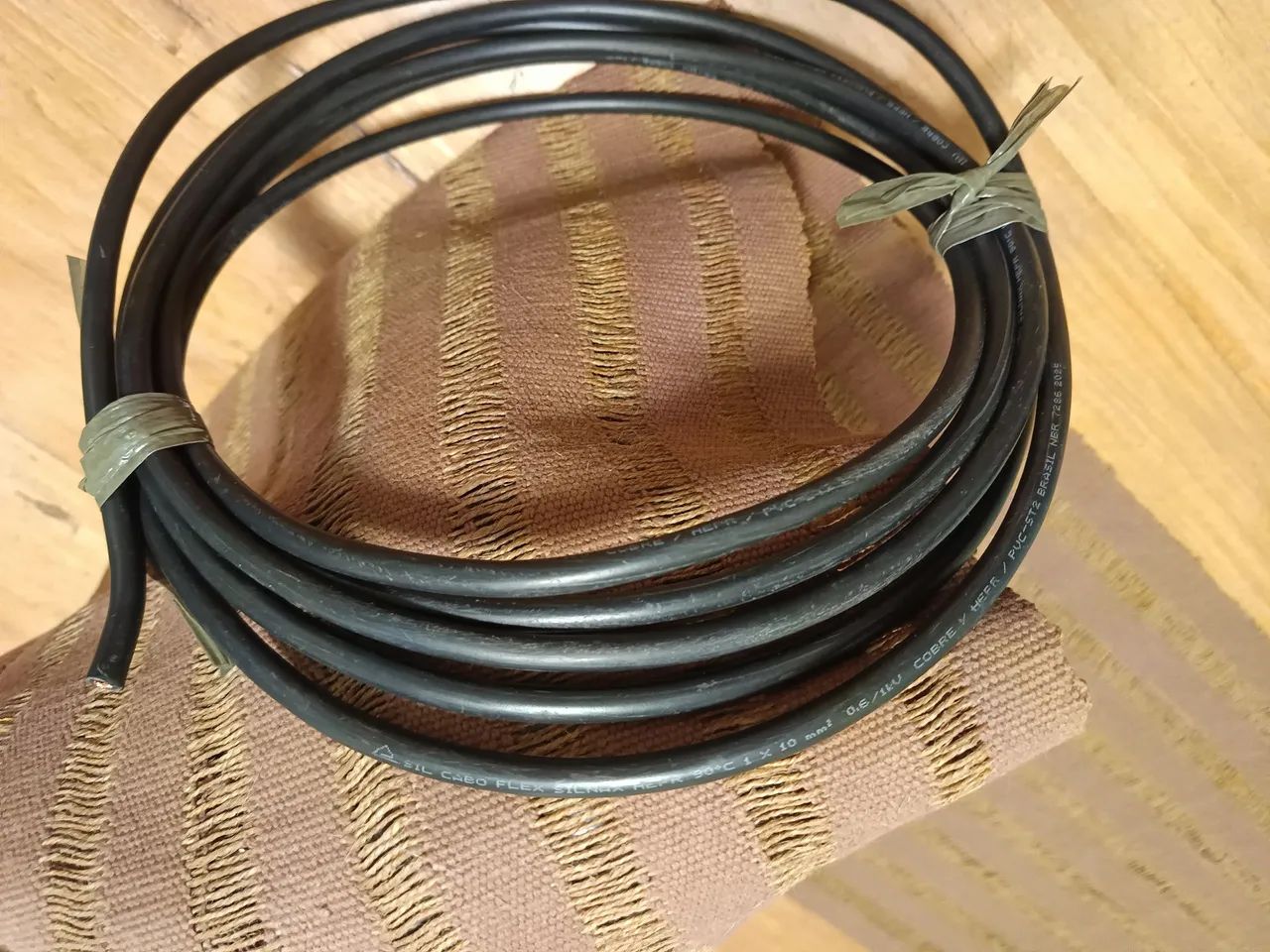 Cabo 10mm² / 1kv65204108225027121