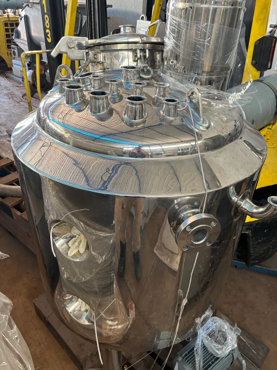 Reator Fabricado em Hastelloy 375 Litros - Novo Sem Uso