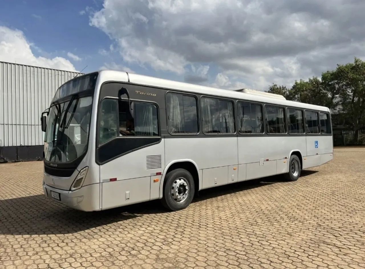 ÔNIBUS  - Foto 3