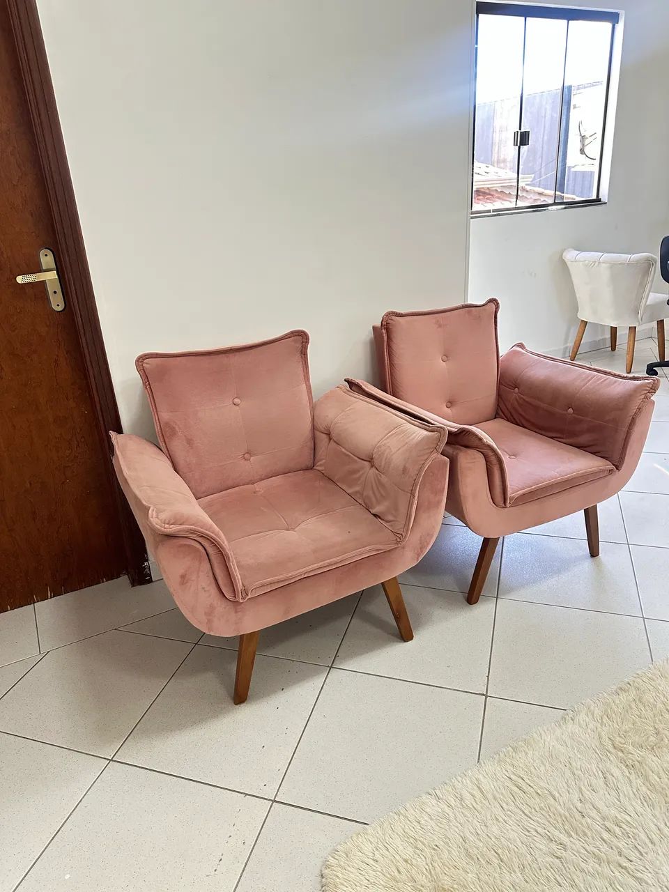 Poltrona Opala 280,00 cada uma  - Foto 3
