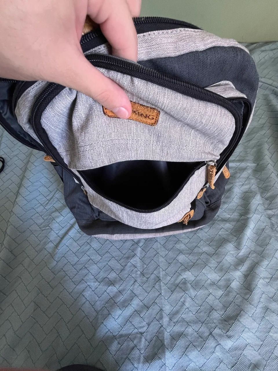mochila aoking cinza e preta - Foto 5