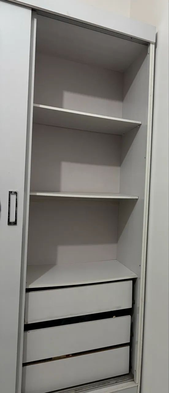 Guarda Roupas Solteiro 3 portas  - Foto 4