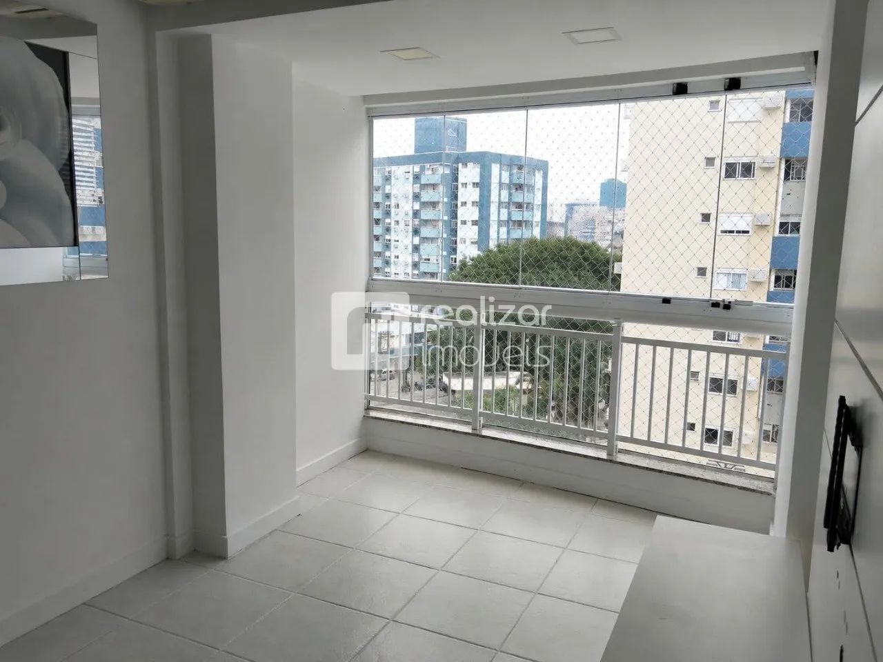 Apartamento de 3 dormitórios bairro Itacorubi em Florianópolis