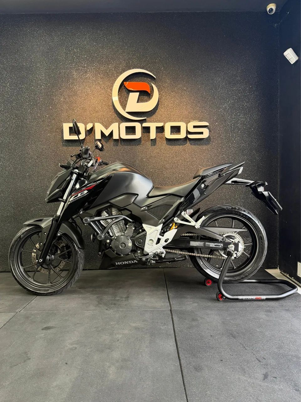 CB TWISTER 300F - 2025 - EXTRA