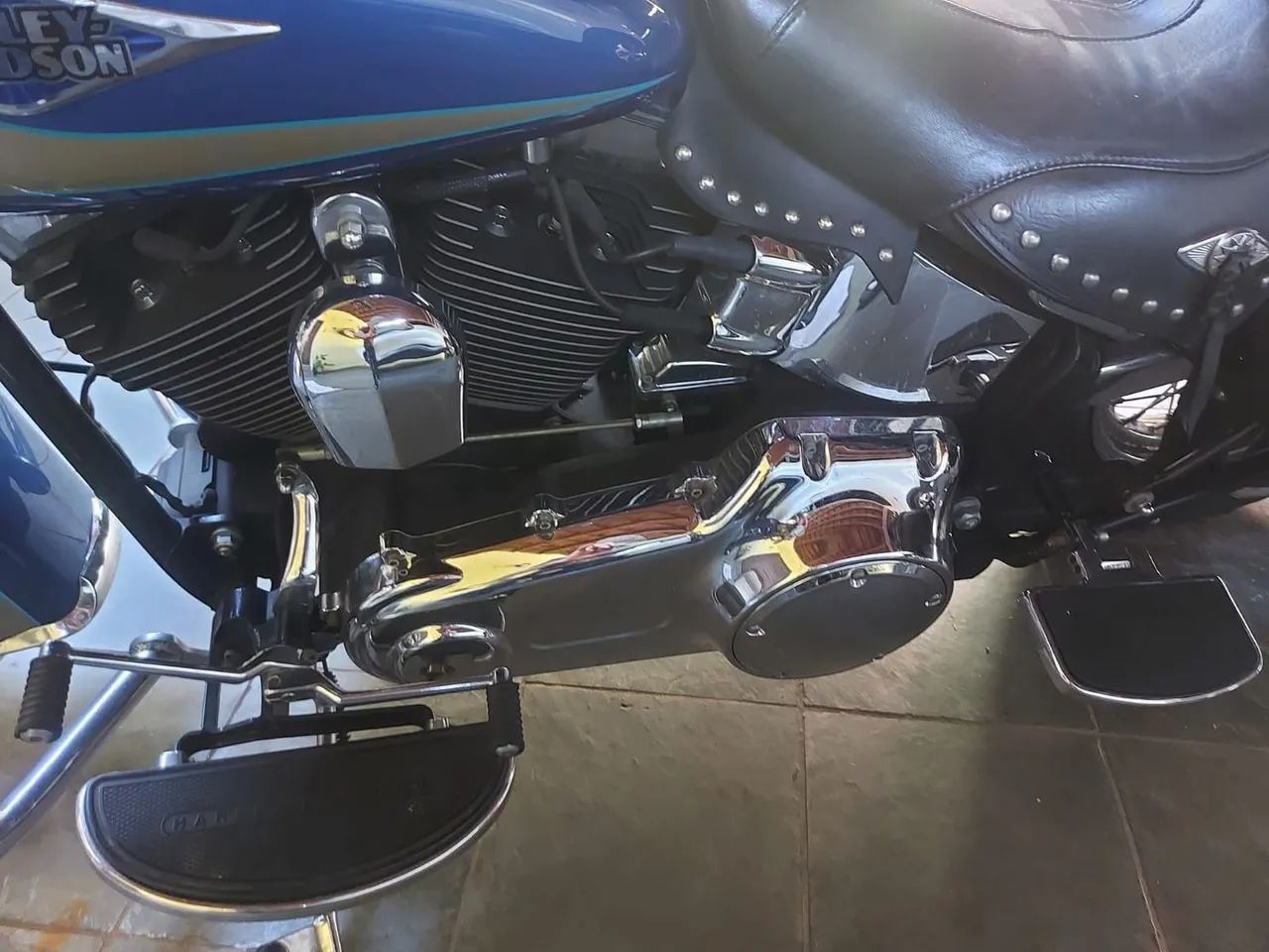 Harley-Davidson Softail Heritage Classic 09 - Foto 3
