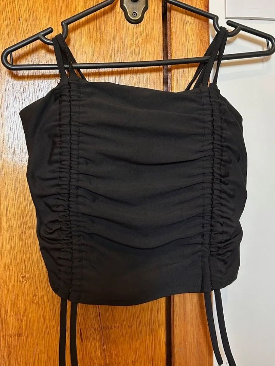 Cropped Preto Franzido com Bojo - Foto 3
