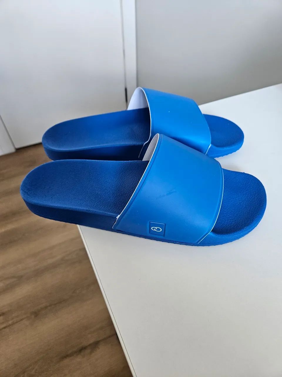 Chinelo azul - Foto 3