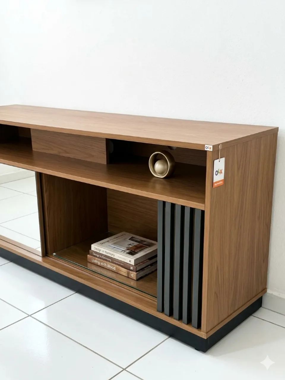 Rack Moderno cor Amadeirado/Mel com Espelho