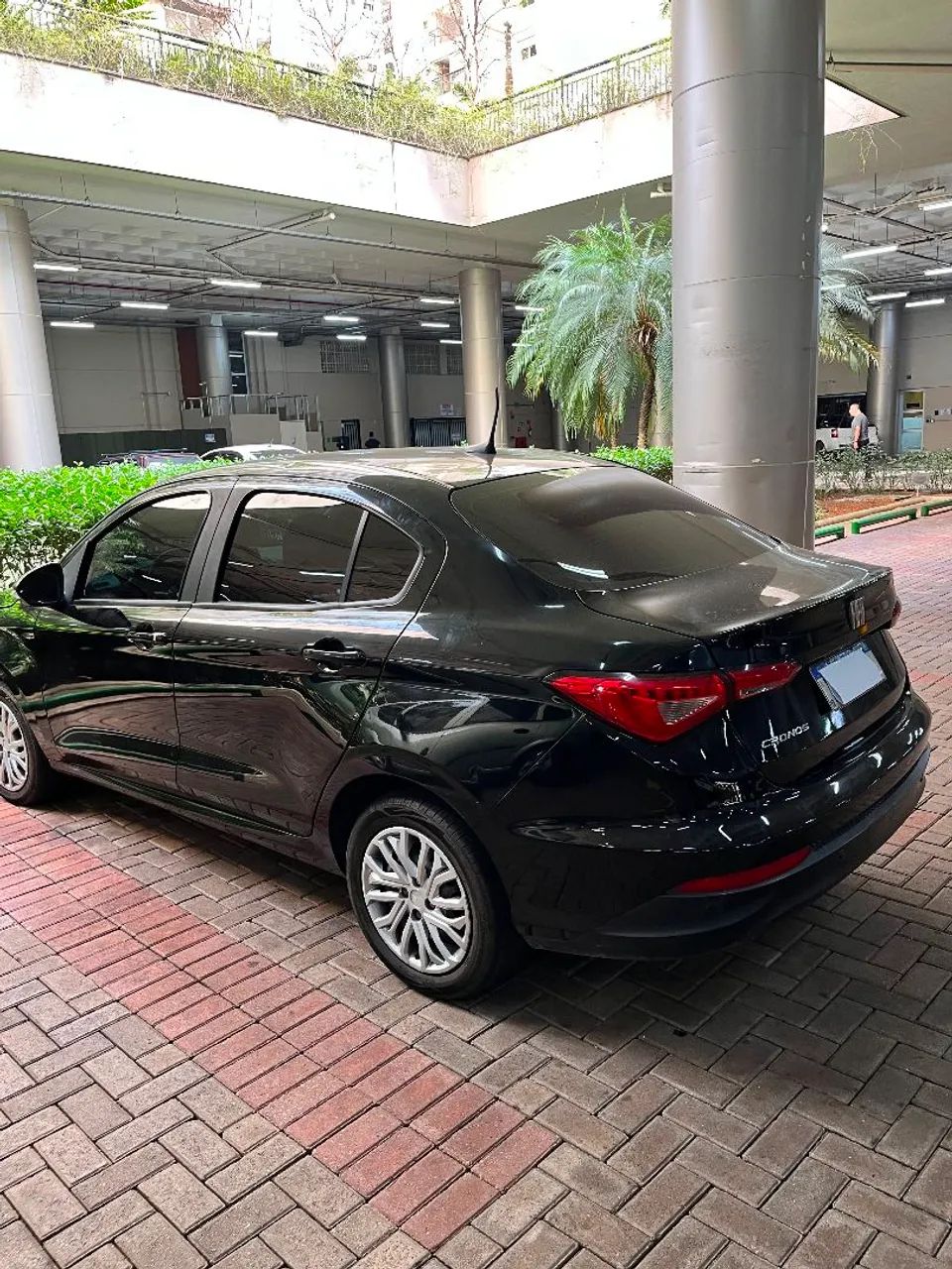 Fiat Cronos Precision 1.8 16V Flex Mec. 2019 - Foto 4