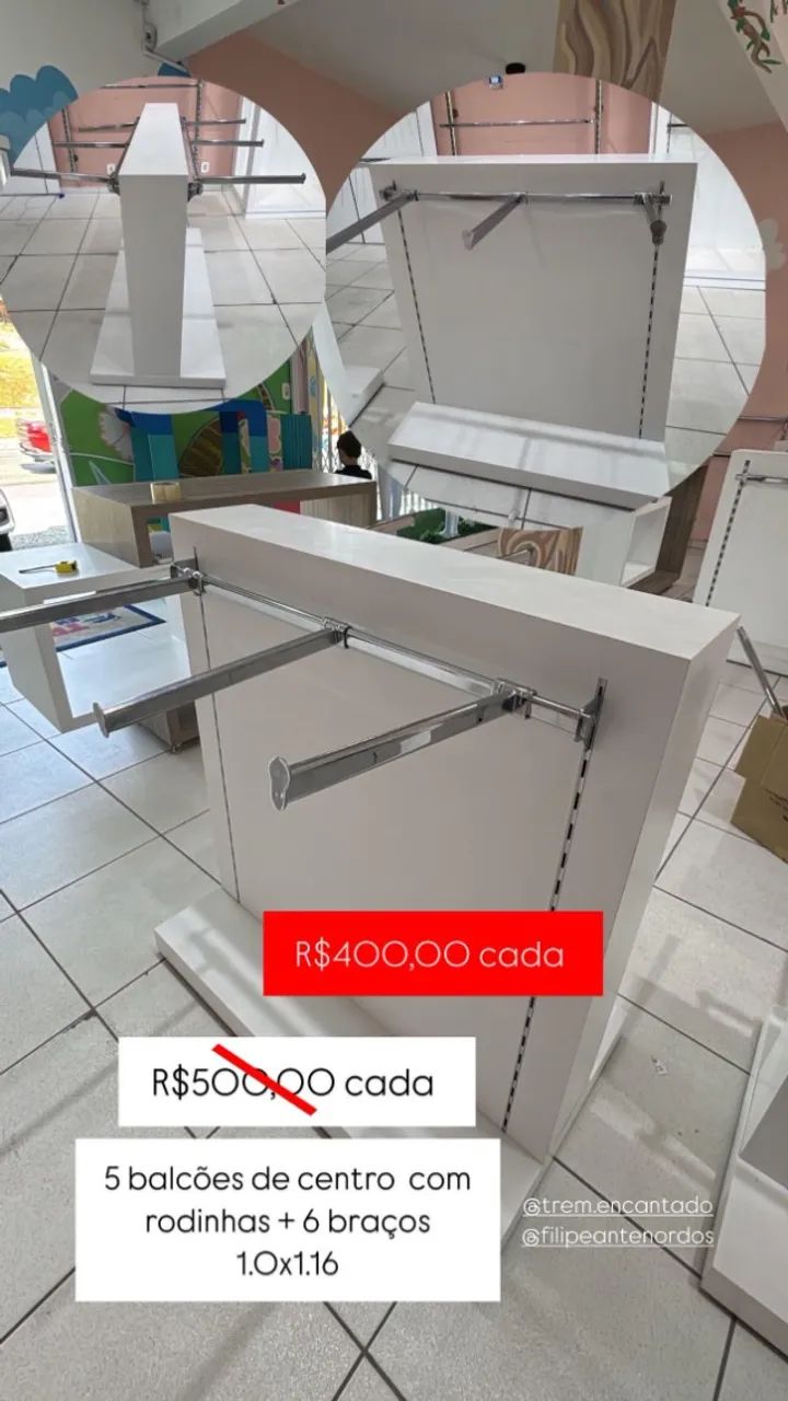 Balcão expositor para loja (cabideiros)