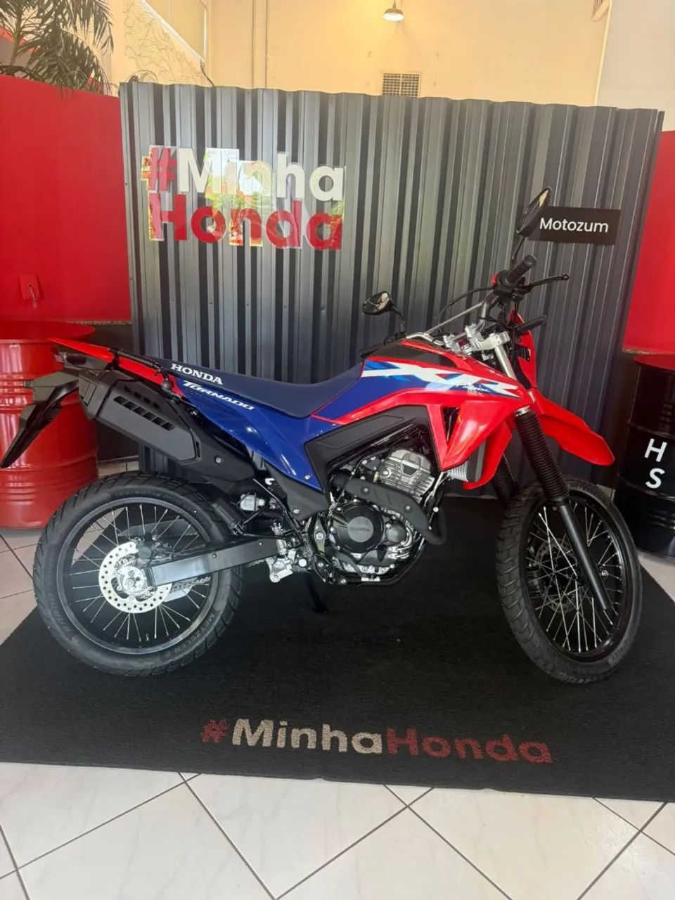 Moto nova saiu da loja e estar guardada - Foto 5