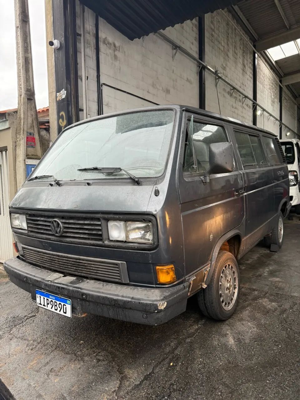 Volkswagen Kombi 1.6 8v Diesel Mec. 1981