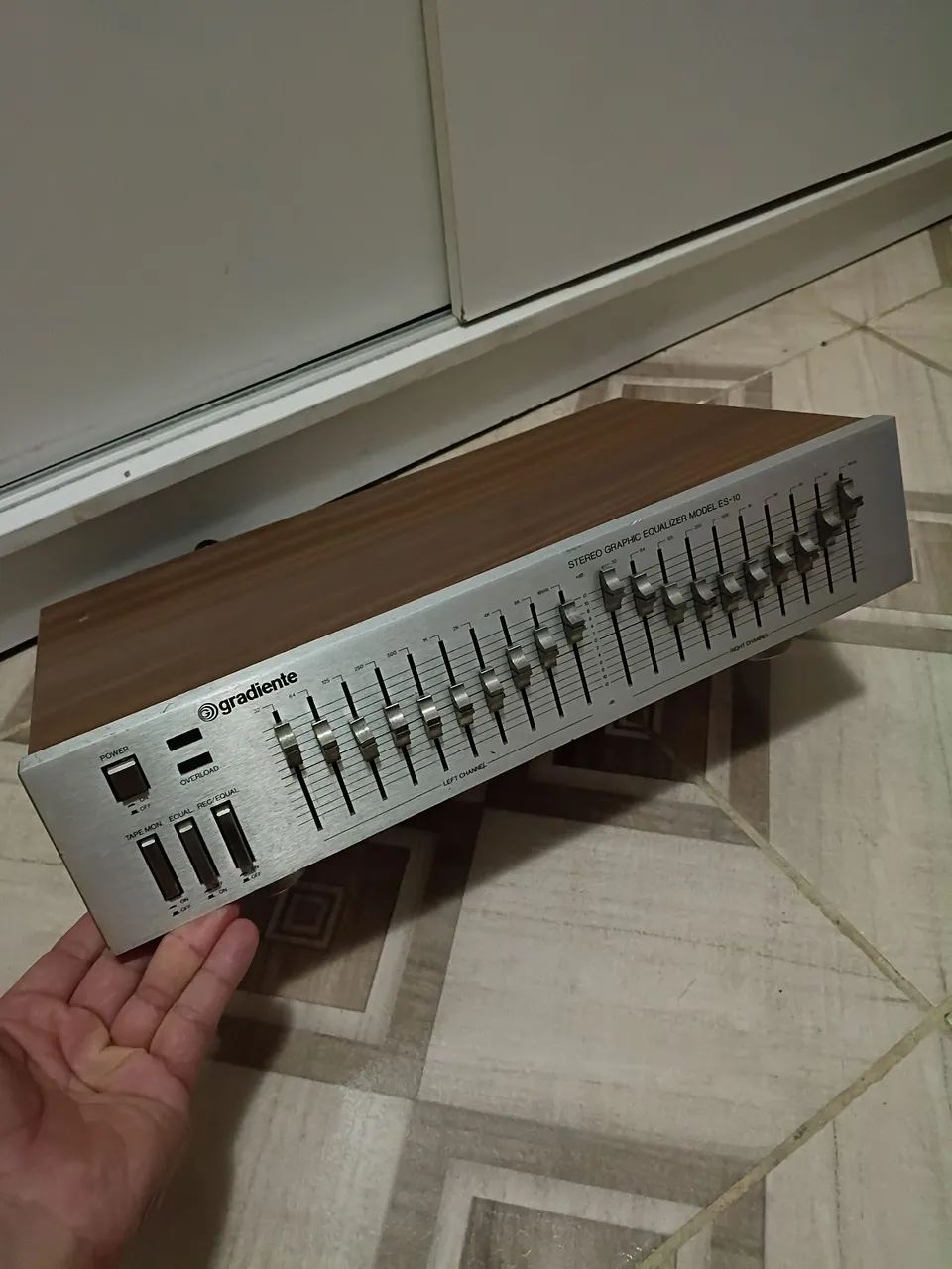 Equalizador gradiente Model ES-10 funcionando perfeitamente 