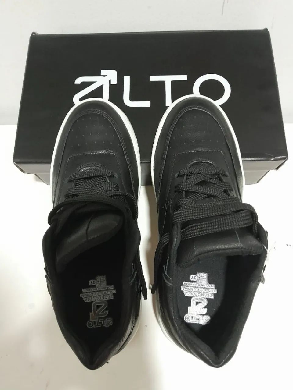 Tênis botinha couro 37 nova - Alto Calçados - Foto 2