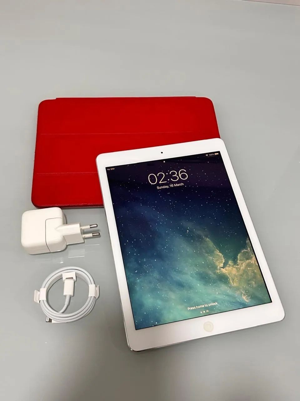 iPad Air 1ª geração - 64GB - Branco/Prata - Tablets e E-Readers