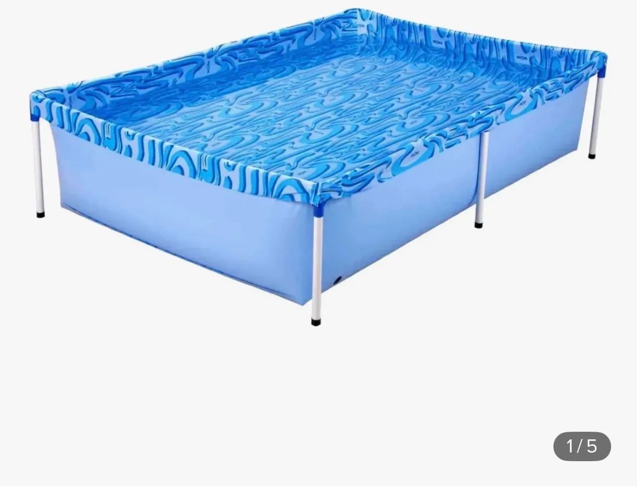 Piscina mor mil litros