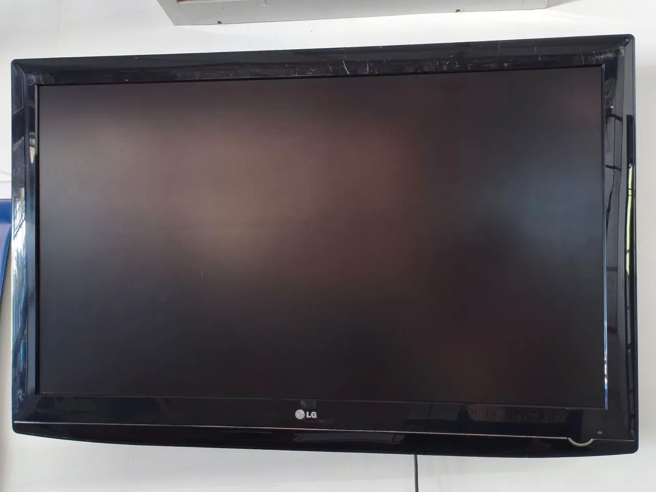 TV LG 47 com defeito 