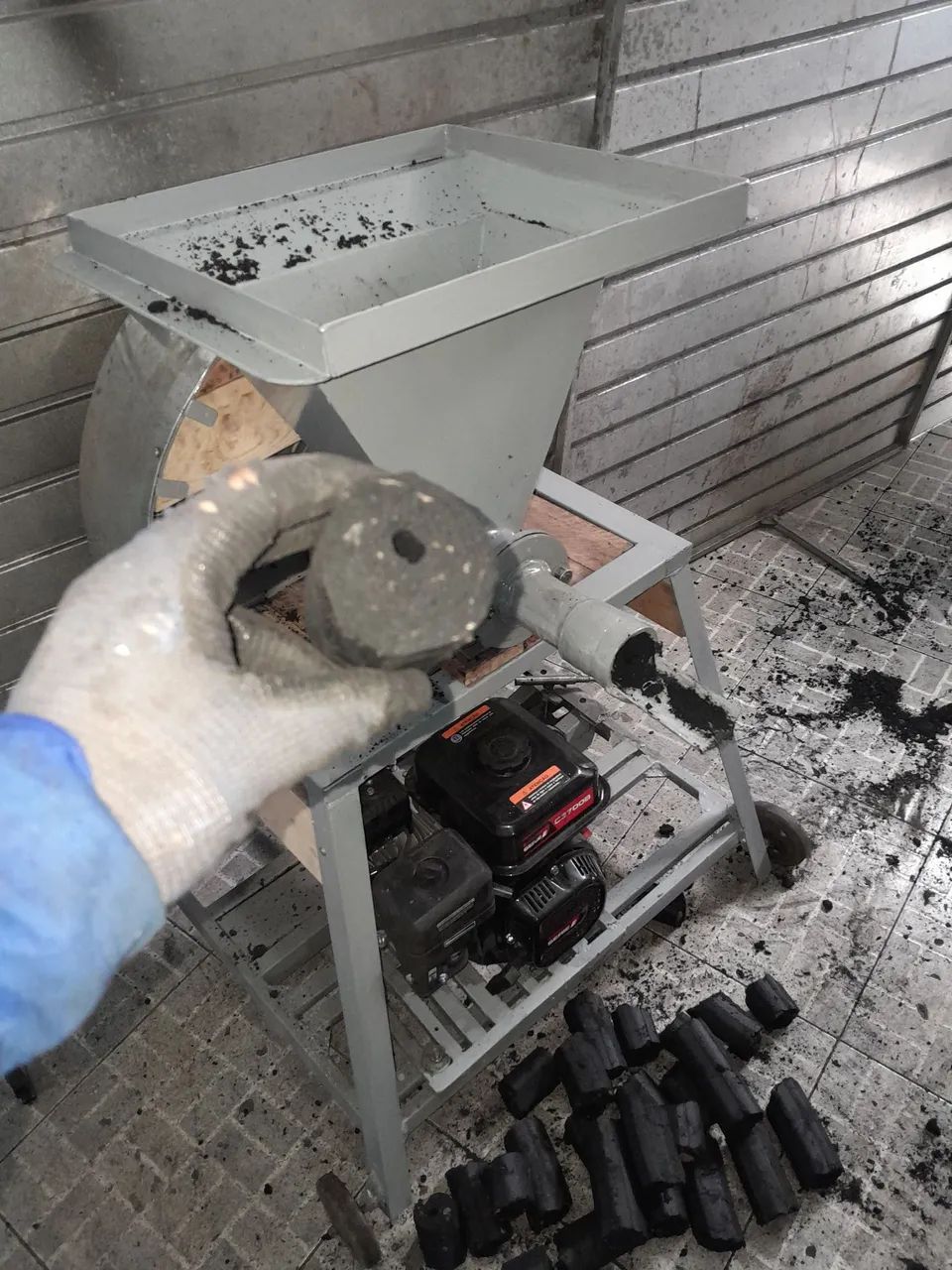 Maquina briquetes  - Foto 3