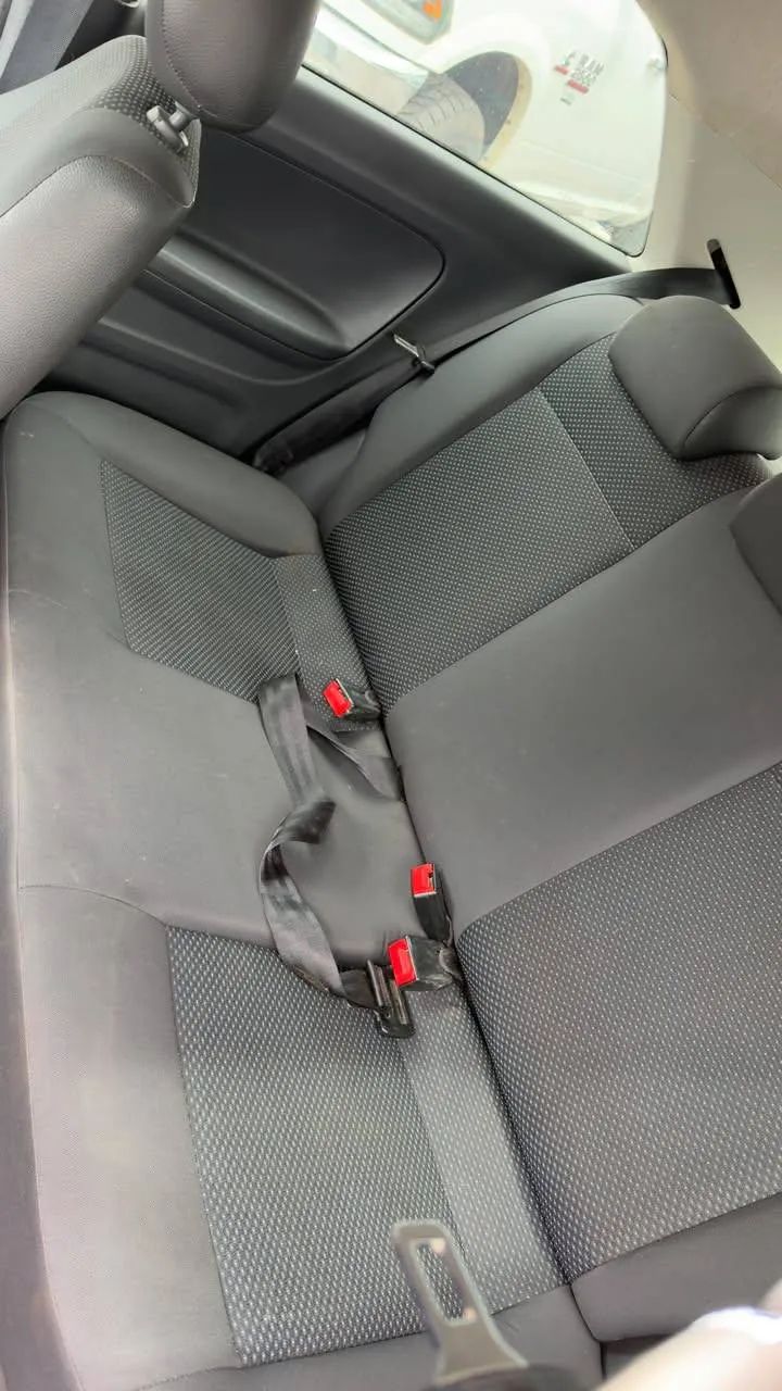 Volkswagen Gol Geração VI City 1.6 8V MI Total Flex Mec. 4P, foto 5 de 14