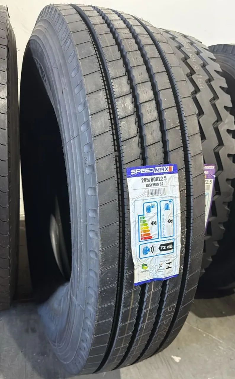 Pneu speed Max 295/80/22.5